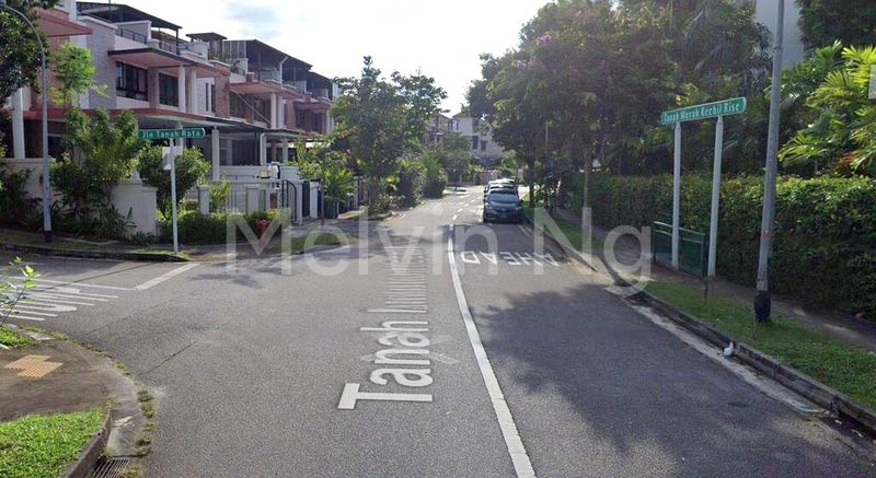 5 Bed Terraced House (Landed) for Sale in  Optima @ Tanah Merah - Image 1